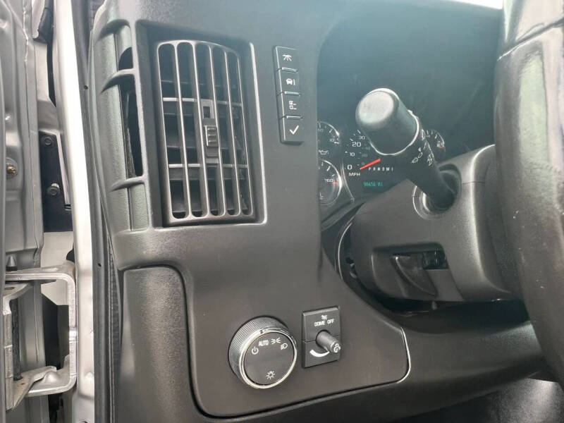 2017 Chevrolet Express LT 3500