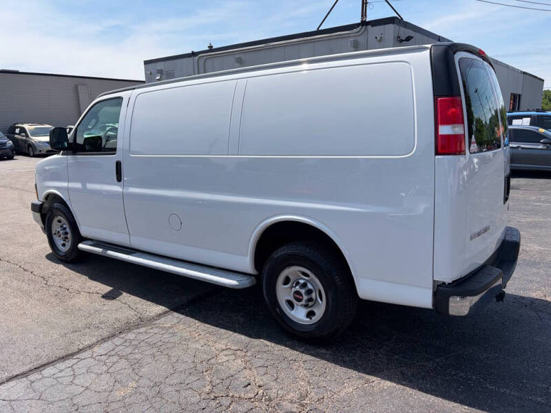 2018 GMC Savana 2500