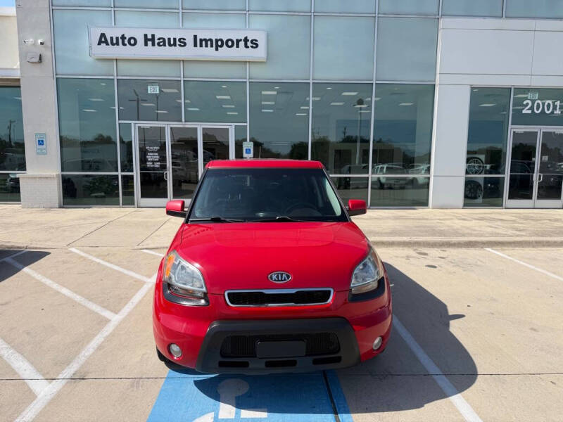 2010 Kia Soul +