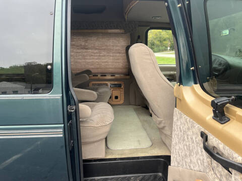 2000 Ford E-Series E-150