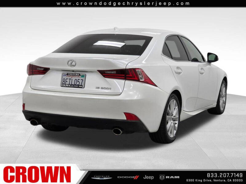 2016 Lexus IS 200t