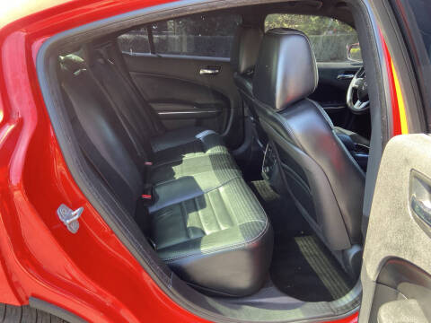 2013 Dodge Charger SXT