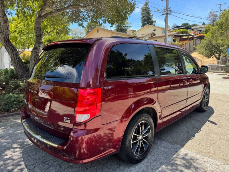 2017 Dodge Grand Caravan GT