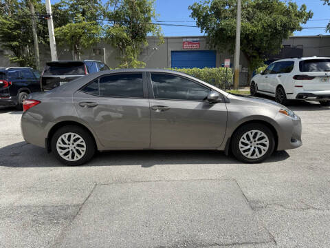 2018 Toyota Corolla LE