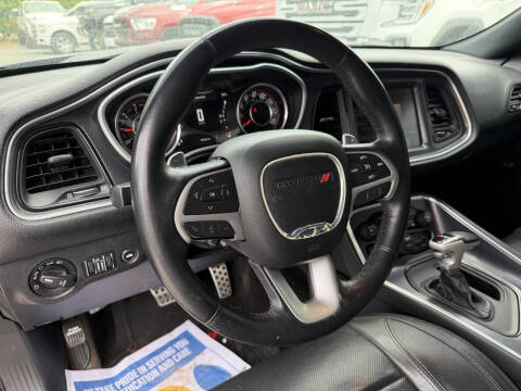 2015 Dodge Challenger R/T Plus