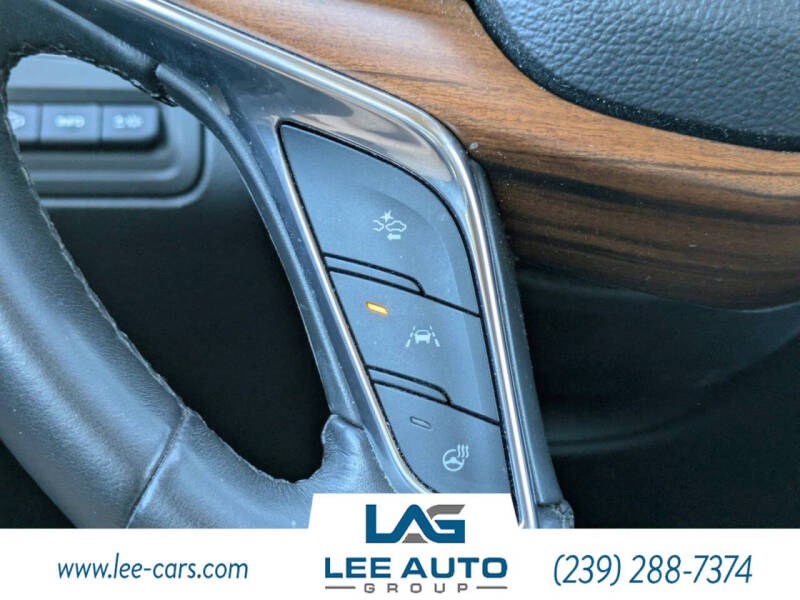 2017 Cadillac XT5 Platinum