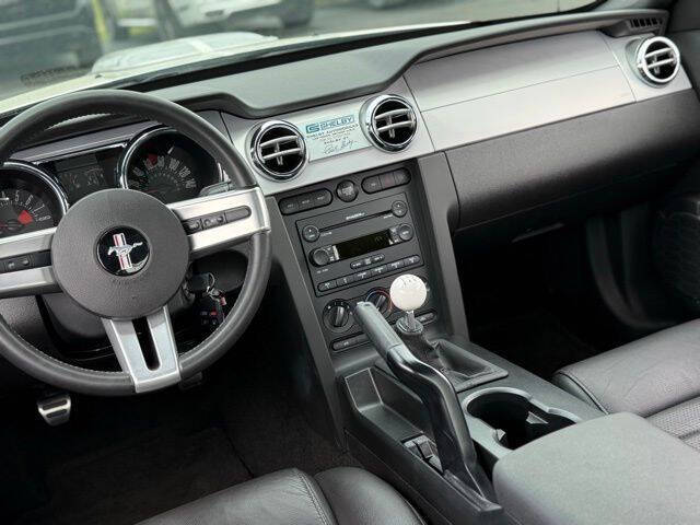 2007 Ford Mustang GT Deluxe