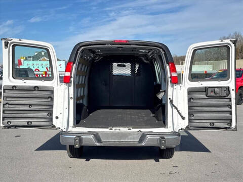 2024 GMC Savana 2500