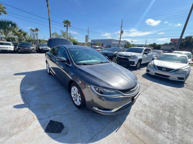 2015 Chrysler 200 C
