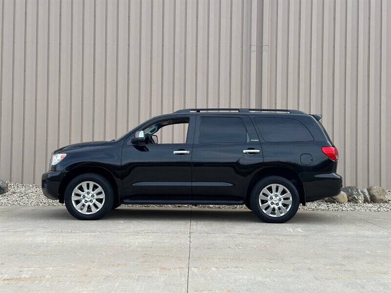 2008 Toyota Sequoia Platinum photo 6