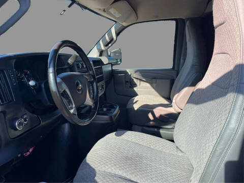 2016 Chevrolet Express 3500