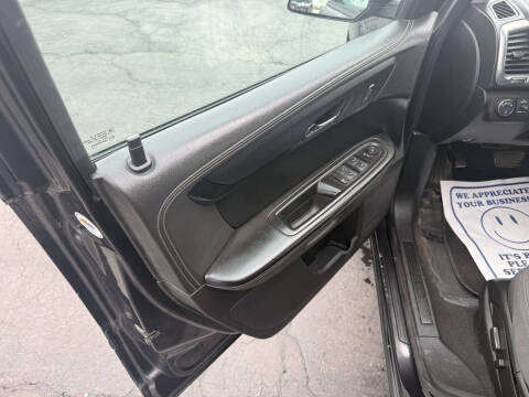 2014 GMC Acadia SLE-2