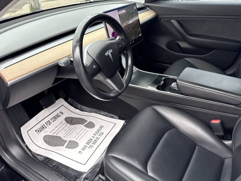 2019 Tesla Model 3 Standard Range Plus