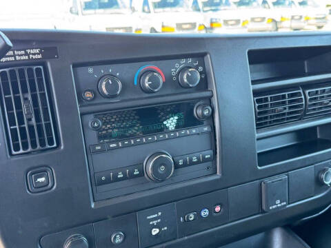 2023 Chevrolet Express 2500