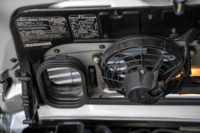 2000 Porsche 911