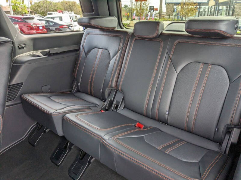 2024 Ford Expedition Timberline