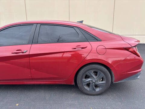 2022 Hyundai Elantra Hybrid Blue