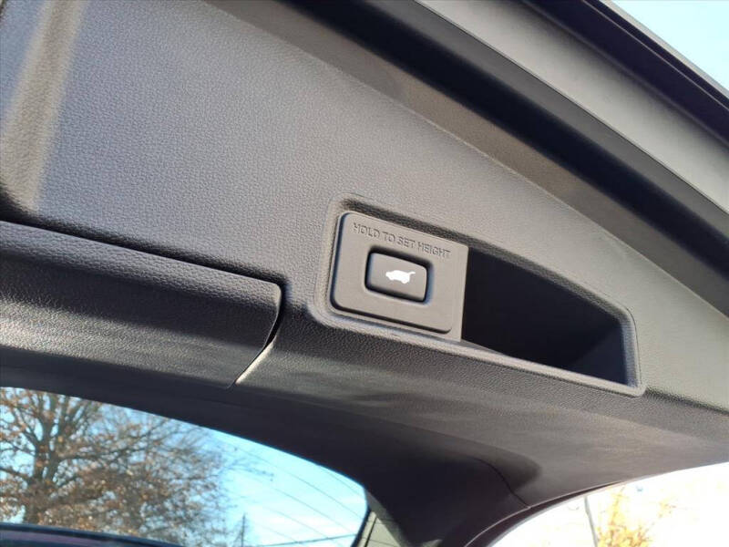 2023 Acura RDX SH-AWD w/Advance