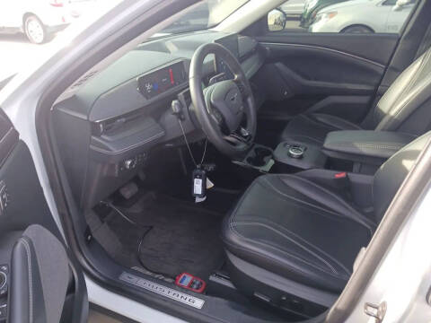 2022 Ford Mustang Mach-E Premium