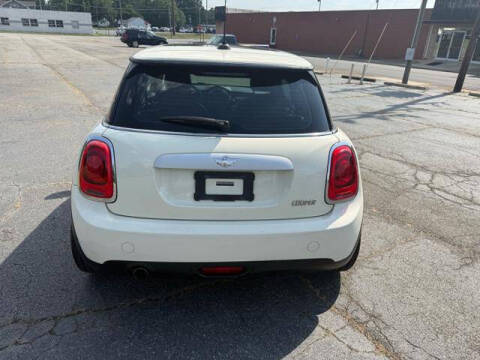 2014 MINI Hardtop Cooper