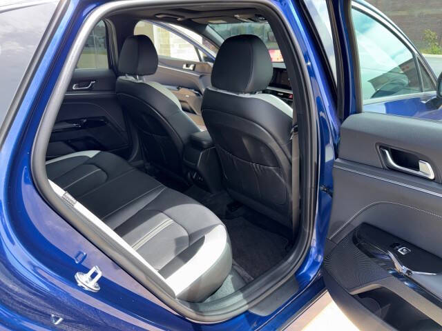 2025 Kia K5