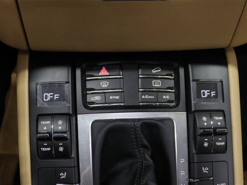 2019 Porsche Cayenne S