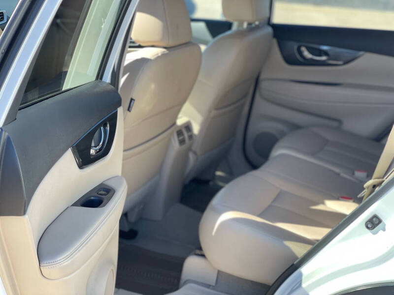 2014 Nissan Rogue SL