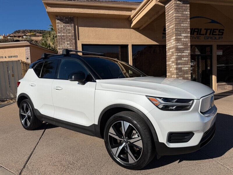 2022 Volvo XC40 Recharge Twin Core