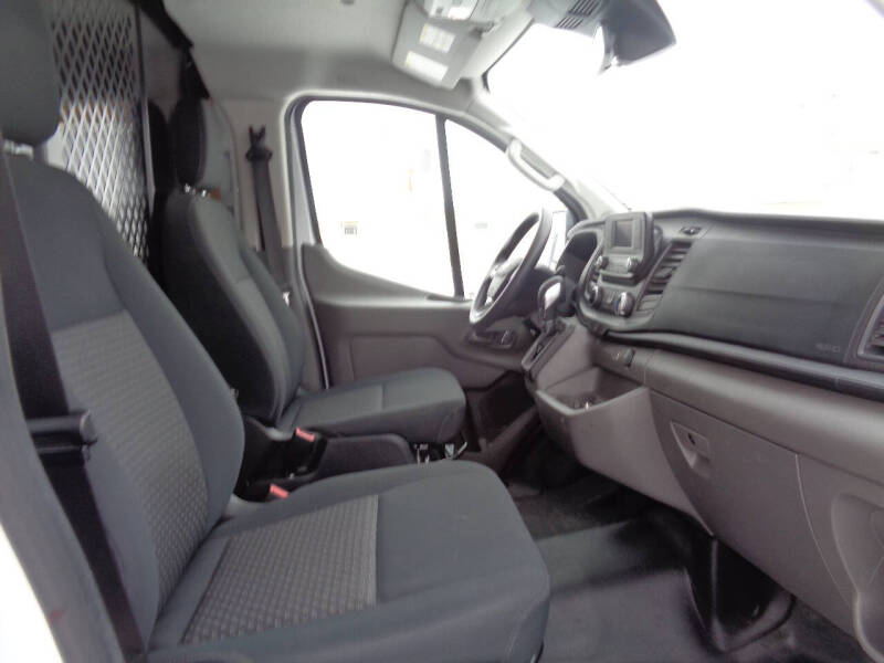 2024 Ford Transit 250