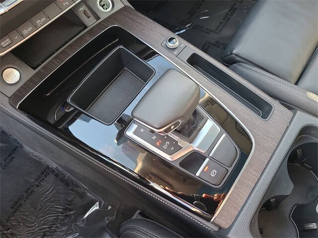 2024 Audi Q5 quattro S line Prem Plus 45 TFSI