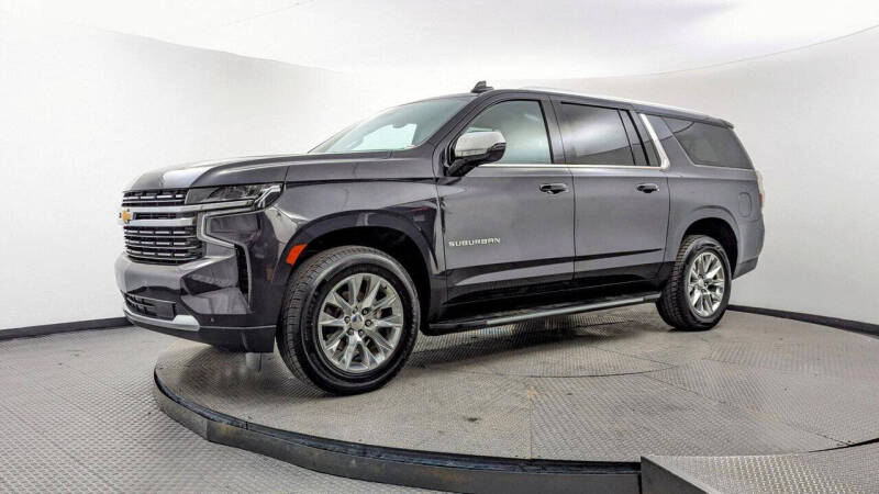 2023 Chevrolet Suburban Premier