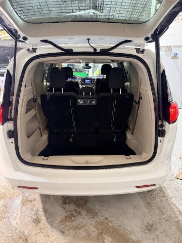 2017 Chrysler Pacifica Touring