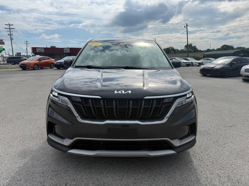 2022 Kia Carnival LX