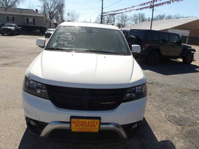 2020 Dodge Journey Crossroad