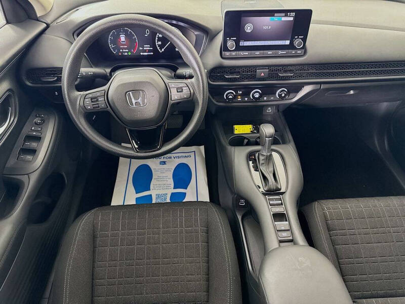 2023 Honda HR-V LX