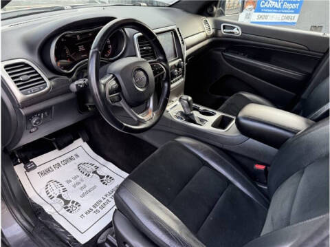 2018 Jeep Grand Cherokee Altitude