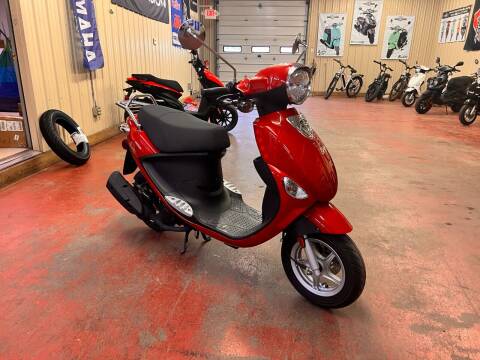 2021 Genuine Scooter Company  Buddy 50 for sale at SIEGFRIEDS MOTORWERX LLC in Lebanon PA