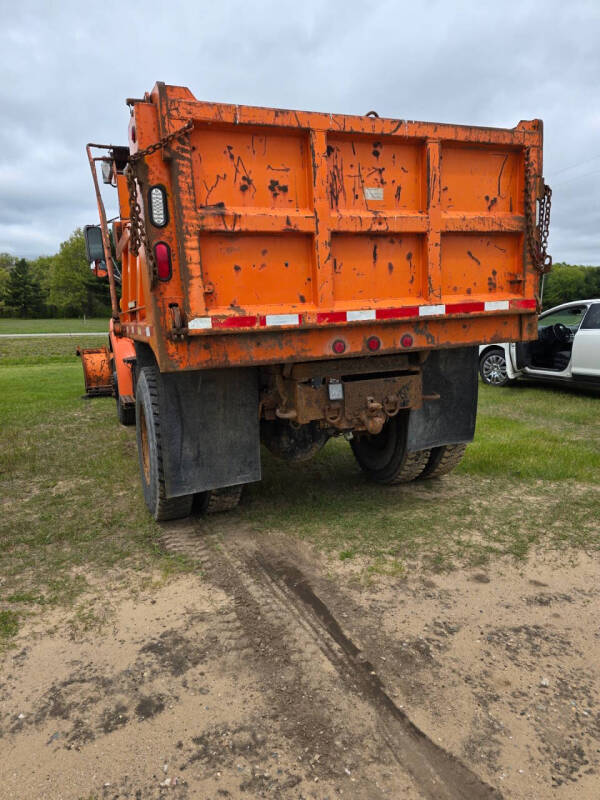 2001 Sterling L7500 Series