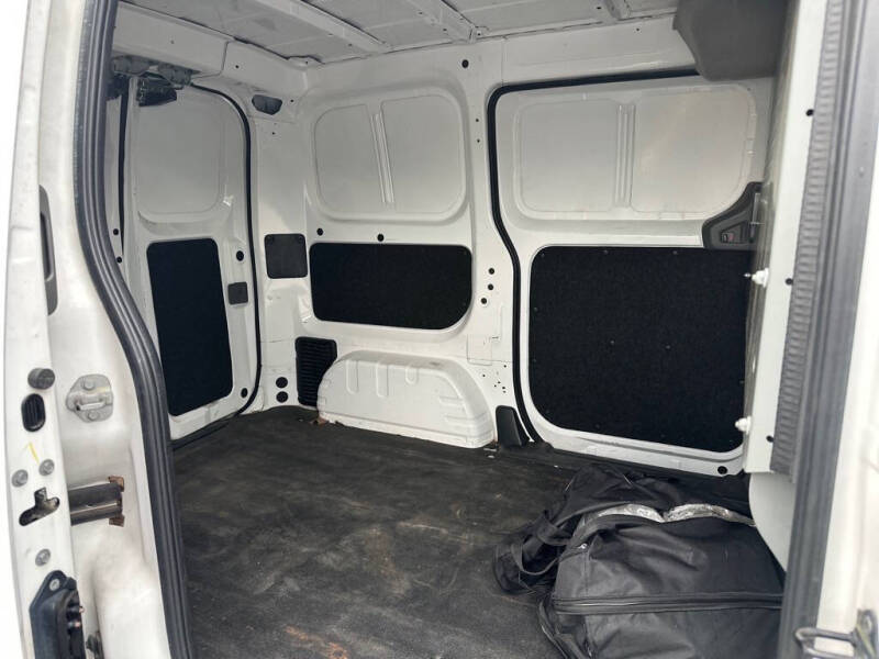 2017 Nissan NV200 S