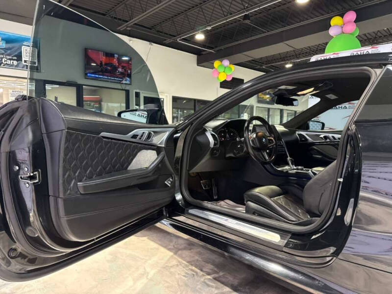 2020 BMW M8