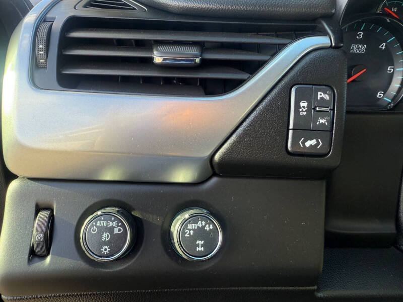 2020 Chevrolet Suburban LT