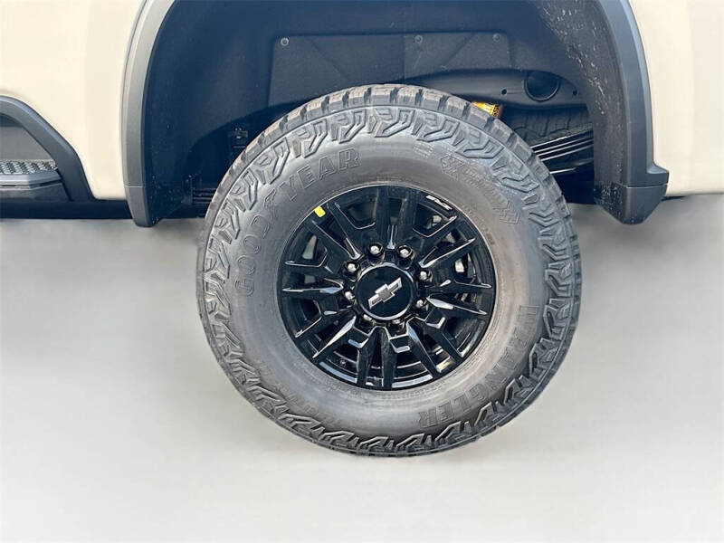 2026 Chevrolet Silverado 2500HD ZR2