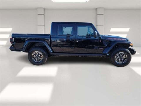 2024 Jeep Gladiator