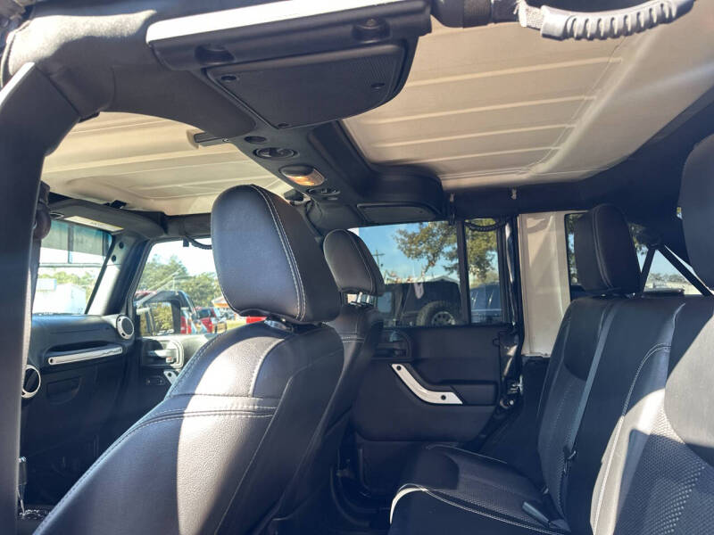 2015 Jeep Wrangler Unlimited X