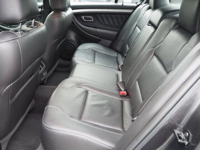 2017 Ford Taurus SEL
