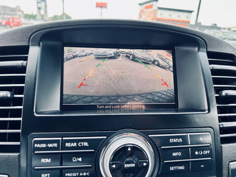 2012 Nissan Pathfinder SV