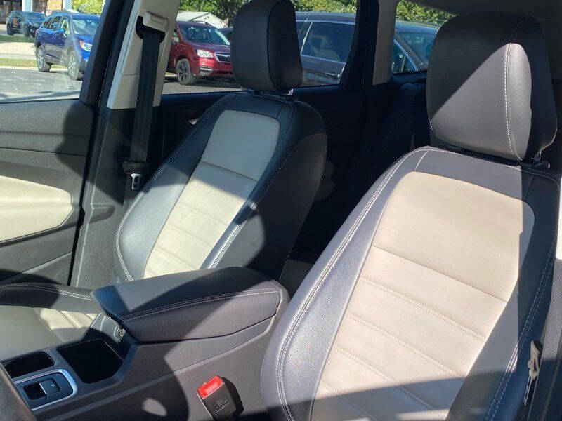 2019 Ford Escape SEL