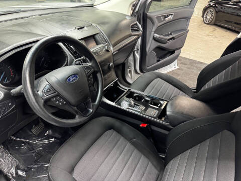 2019 Ford Edge SE