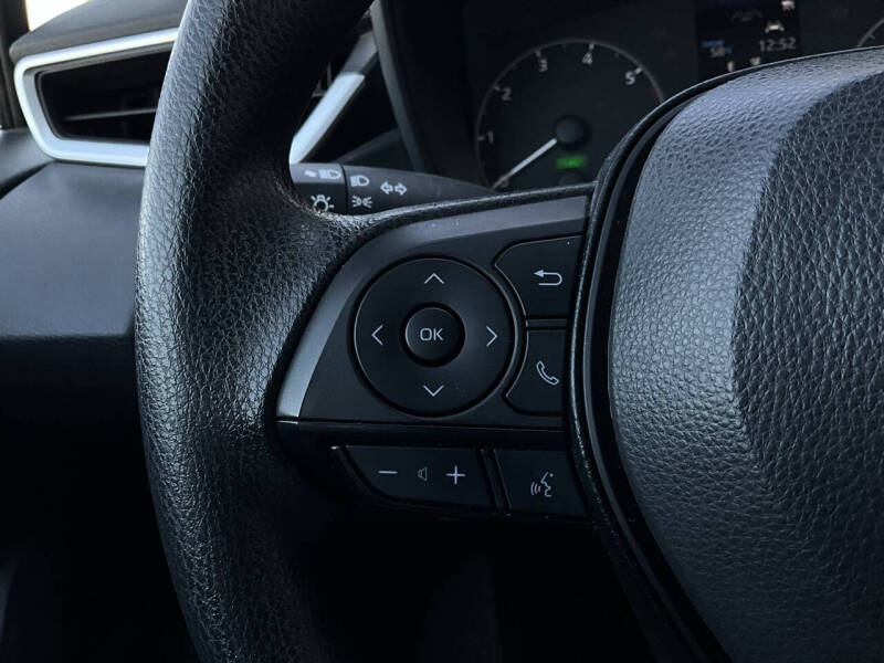 2025 Toyota Corolla Hybrid LE