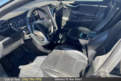 2015 Tesla Model S 85D